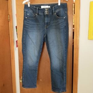 Torrid Jeans Jegging Crop 12